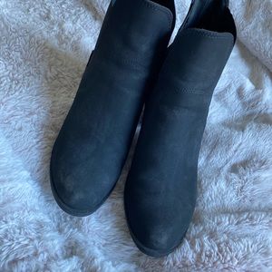 Black booties SOLD